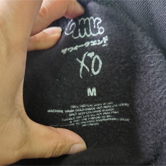 The Weeknd X MR. Collab 10th anniversary Thursday Hoodie & Hat! - Picture 8 of 16